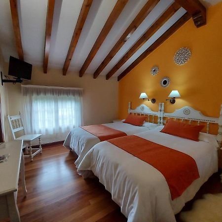 Posada El Jardin Сантильяна-дель-Мар Экстерьер фото