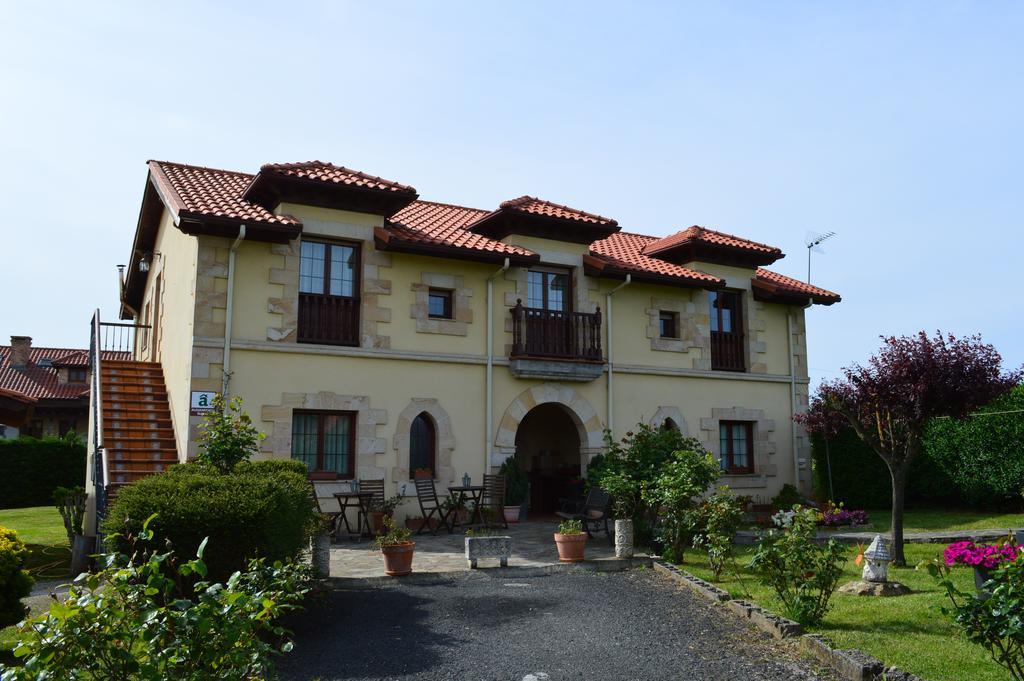 Posada El Jardin Сантильяна-дель-Мар Экстерьер фото